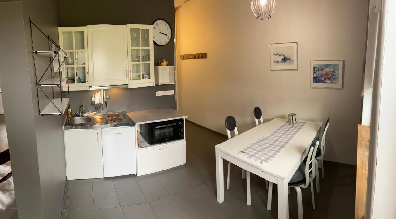 Moerk Guesthouse Хверагерди Екстериор снимка